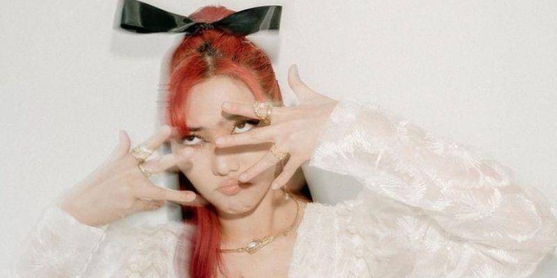 Instagram.com/isyanasarasvati